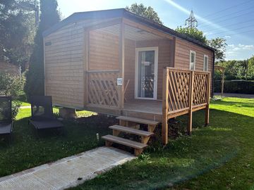 Lodge exterior
