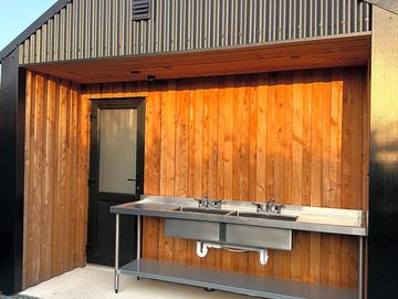 Washing-up area