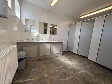 New ladies loo's and washroom