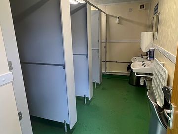 Ladies wc's
