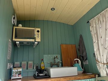 Kitchen area