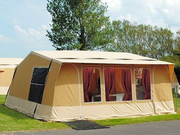 Gazelle tent