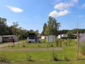emplacement nu van et camping-car