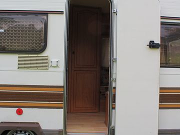 Camper