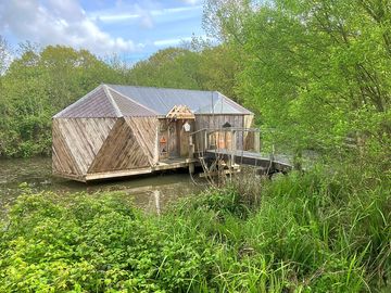 Xanadu glamping pod