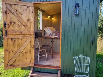 Exterior of fieldfare shepherd's hut