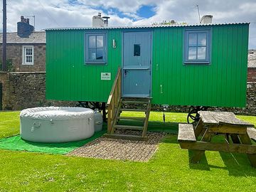 Shepherd's hut