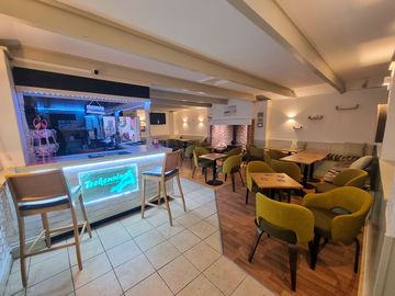 The new bar and café area