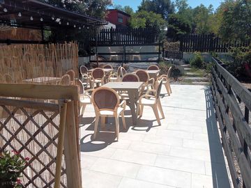 Seating area