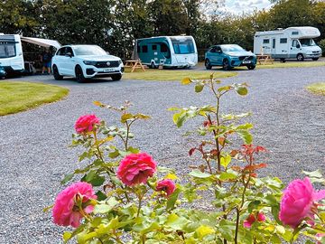 Hardstanding pitch with ehu