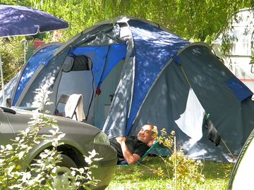Tent pitch