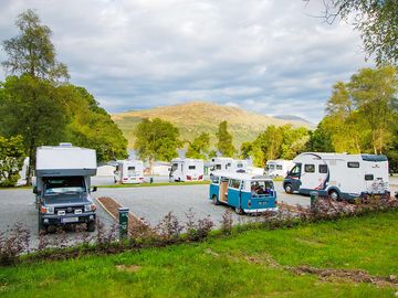 View from the touring pitches towards Loch Lomond (added by manager 15 Aug 2022)