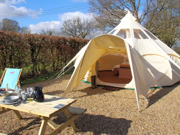 Each bell tent has a porch that's handy for boot storage (added by manager 08 Mar 2021)