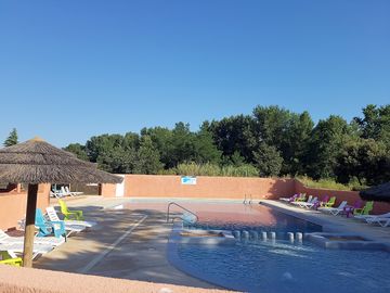 Early morning at the pool