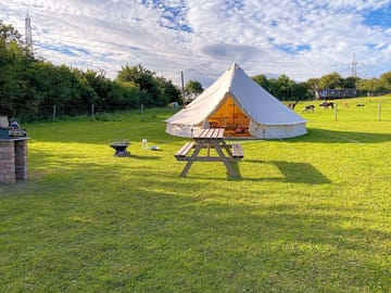 Bell tent (added by manager 19 Jul 2023)