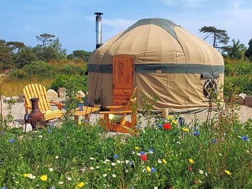 Yurt exterior (added by manager 06 Apr 2023)