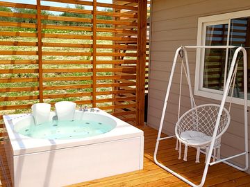 Hot tub