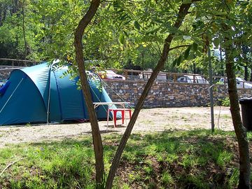 Tent under the trees (added by manager 01 Nov 2015)