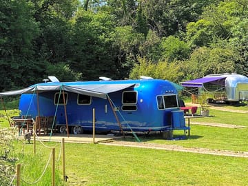 Beth the blue Airstream (added by manager 12 Aug 2022)