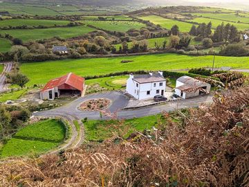The farmyard from Dromore Hill