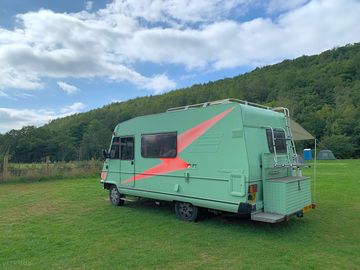 Cool van 😎