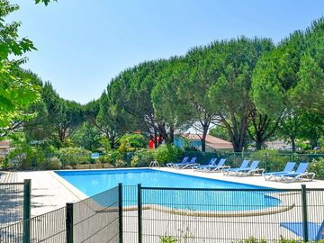 Heated outdoor swimming pool