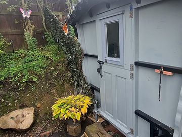 Blue bell shepherd's hut