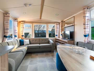Living / Dining area