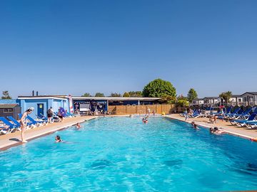 Lagoon outdoor swimming pool