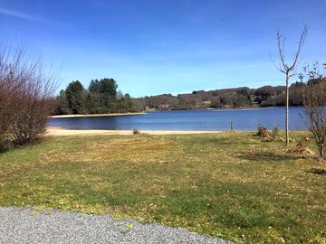 Pitch next to the lake