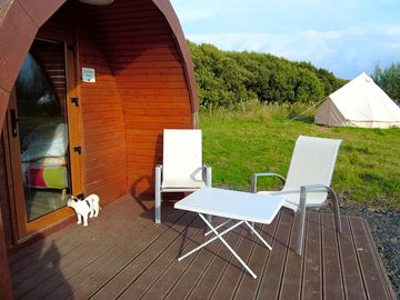 Pod + bell tent