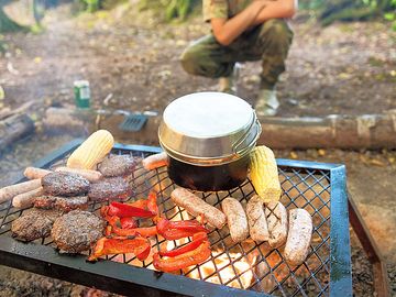 Cooking on the campfire