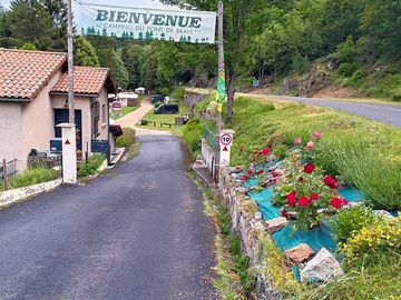 Entrée du camping du pont de braye