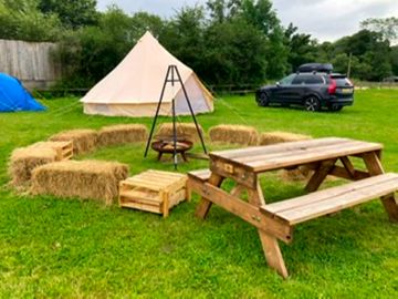Bell tent and private outdoor area