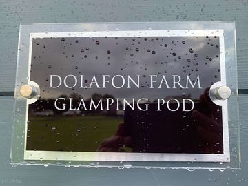Dolafon farm sign