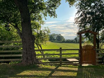 Access to a public footpath