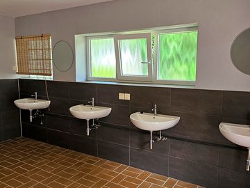 Toilet block