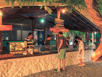 Alfresco kitchen