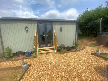 Shepherd's hut