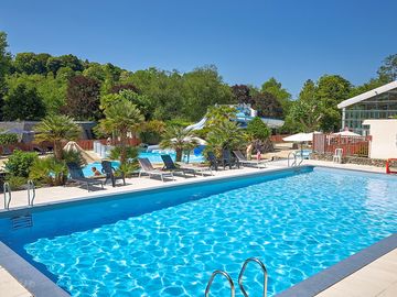Swimming-pool