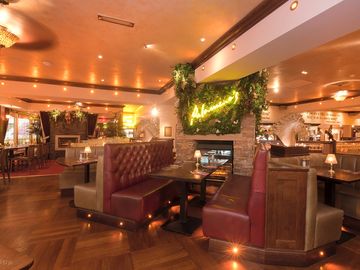 Palominos restaurant & cocktail bar