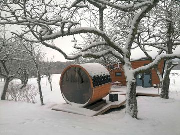 Microlodge and sauna in the snow
