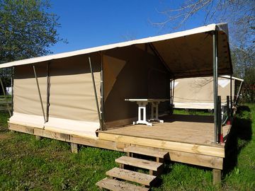Safari tents