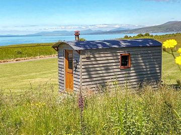 Shepherd's hut