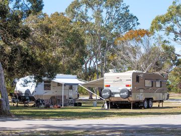 Plenty of room to put an awning up