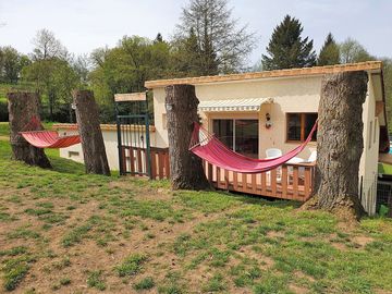 Lake view unit