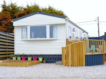 Exterior of 'Arizona' static caravan