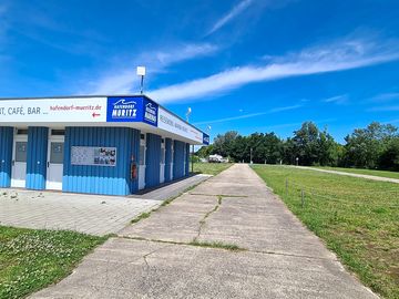 On-site café