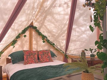 Double bed in the Jungle tent