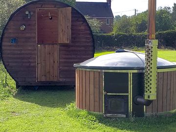 Hot tubs can be hired on site